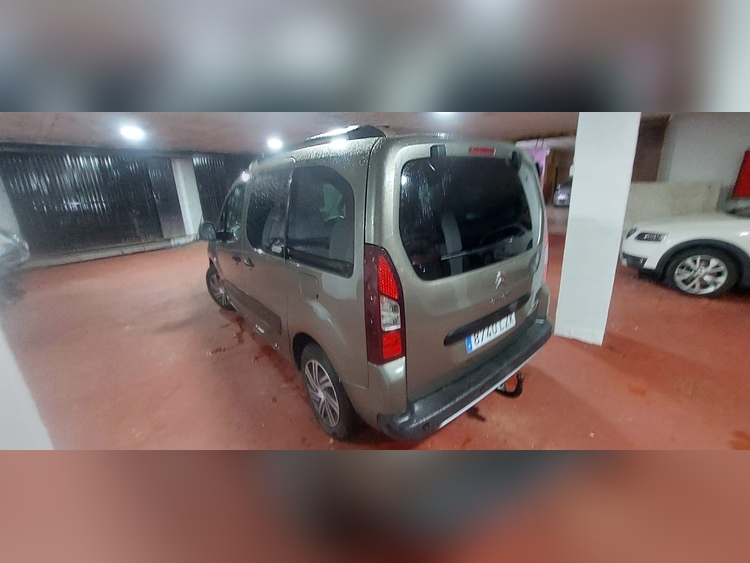 Citroen Berlingo 1.6 92CV foto 9